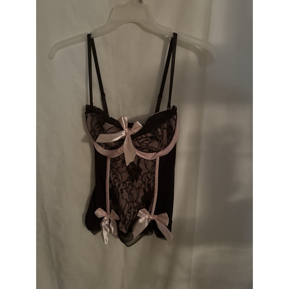 Black and Pink Corest with Removable Straps Women's Size M/L‎